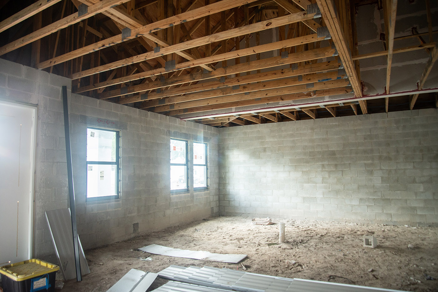 1784 Collier Pkwy commercial property